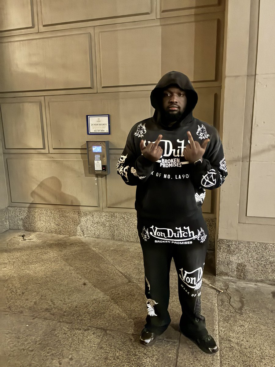 Slime 🚶🏾♂️.. tweet media