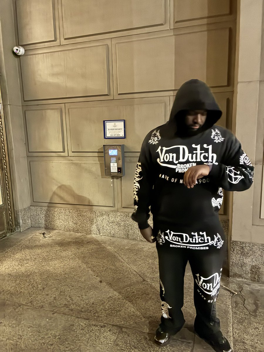 Slime 🚶🏾♂️.. tweet media