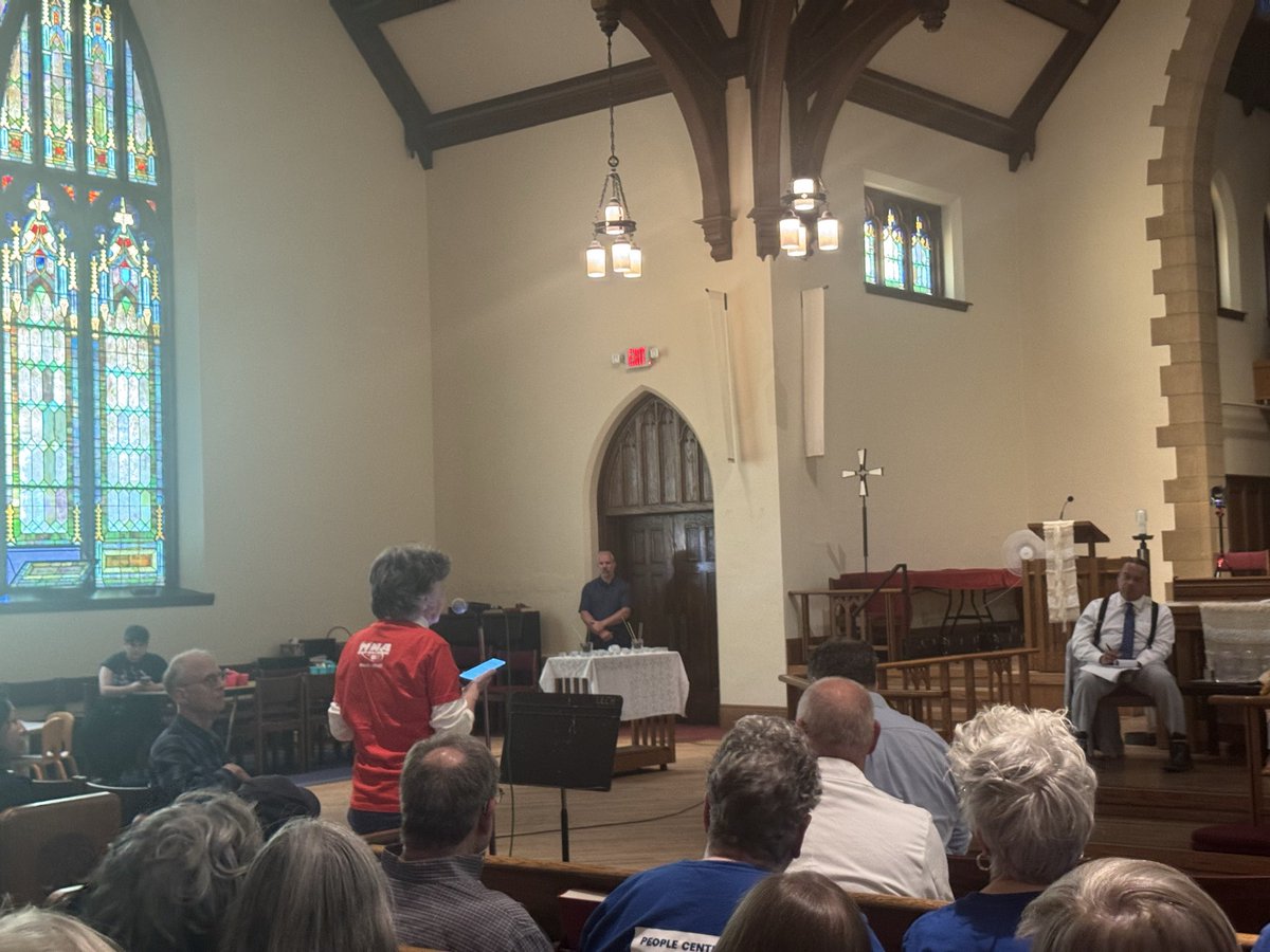 SamRosemark's tweet photo. At tonight’s HCMC forum hosted by the People’s Attorney @keithellison, community members, physicians, nurses &amp; healthcare workers spoke on the importance of investing in MN’s largest safety net hospital.

HCMC is vital to healthcare access &amp; specialized care for ALL Minnesotans. https://t.co/Ofsh36G4wm