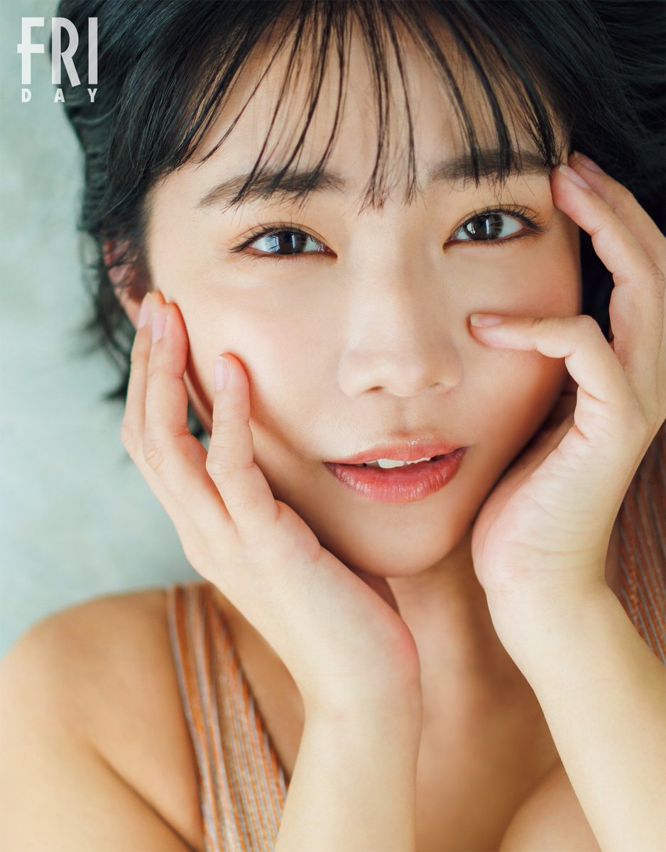 【初表紙12P！】

魅惑のベビーフェイス＆美BODYでSNSをにぎわす”BUZZクイーン ”#天羽希純 @amau_kisumi さんを濃密撮💖

📕FRIDAYのご購入は
https://t.co/fcWQRzX7Sg

🎥メイキング動画
https://t.co/fpOtQeKJNj

📚デジタル写真集
https://t.co/HrIli24B1Y https://t.co/TAQvWWYMUw
