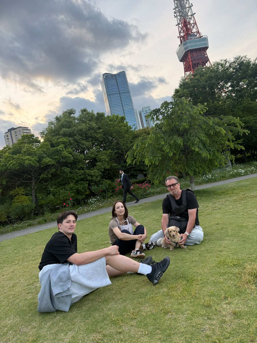 EikoToews's tweet photo. Mother’s Day weekend❤️ https://t.co/r1EEx8d1Nr
