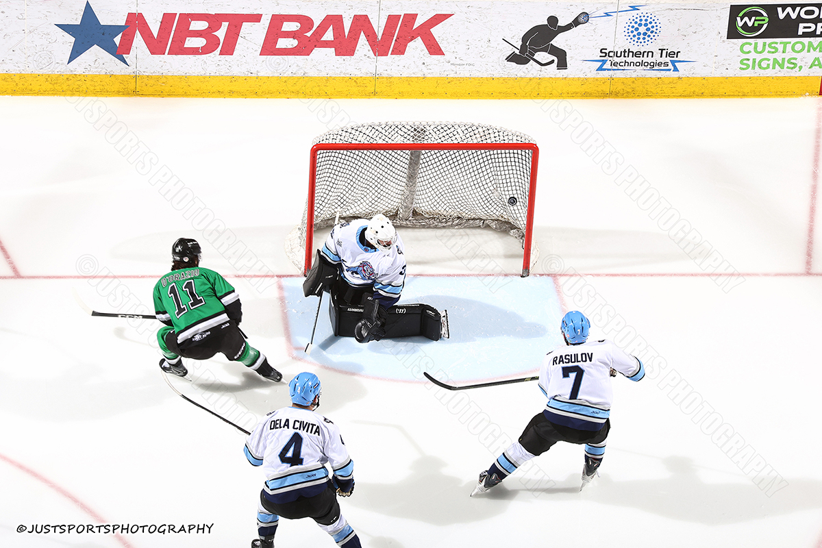 JustSports_AHL's tweet photo. 05-08-2026 BINGHAMTON BLACK BEARS vs PEE DEE ICECATS

REMOTELY TRIGGERED CAMERA AIMED AT THE GOAL

@BlackBearsFPHL
@PeeDeeIceCats
#PeeDeeIceCats
@PocketWizard
@CanonUSApro
#pocketwizard
#remotecamera
#RemoteCameras
#makeitpossible
#whereistheremotecamera
#funwithremotes https://t.co/kr6Pw5Z95G