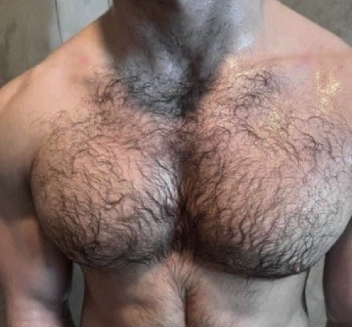 mrmax2675's tweet photo. Girls Right or Left ?? https://t.co/ZcfookUNR1