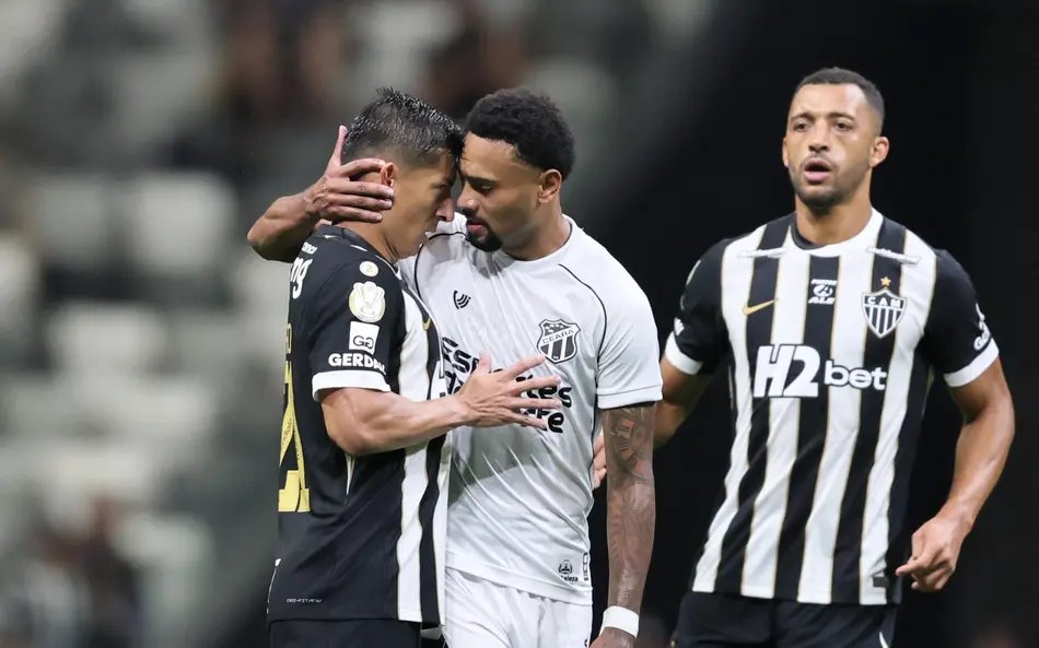 Oocitelta's tweet photo. ATENÇÃO: Clube atlético mineiro adota a estratégia de poupar na copa do brasil, sula americana e brasileiro

Especialistas dizem q essa tatica é ousada https://t.co/oA98giinxW