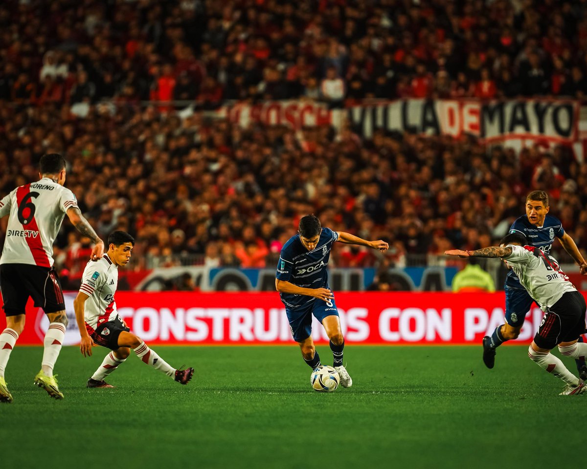 MundoTriperoOK's tweet photo. ⏱️ARRANCÓ EL COMPLEMENTO

Vamos LOBO!!

#River 1  🆚 0 #GELP https://t.co/IlCfRW9J7p