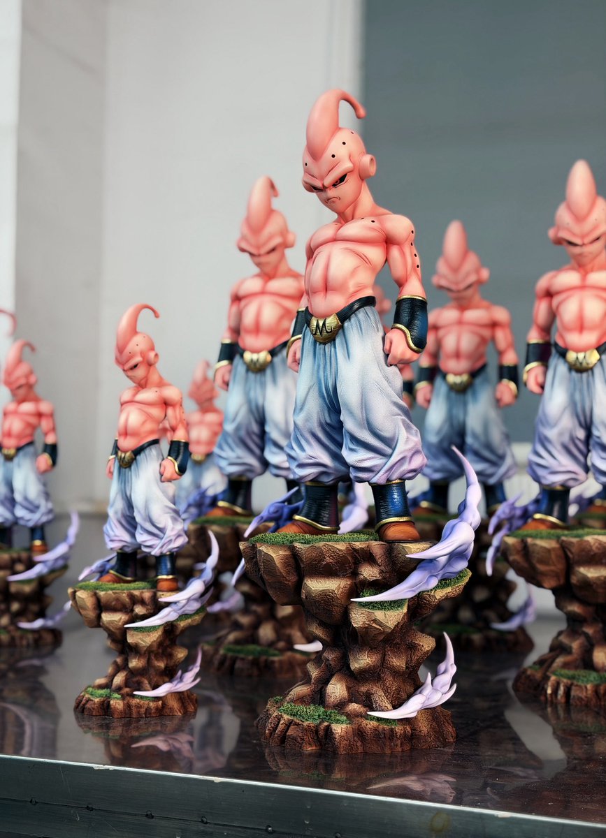 無限スタジオ 魔人ブウ 発売になりました。