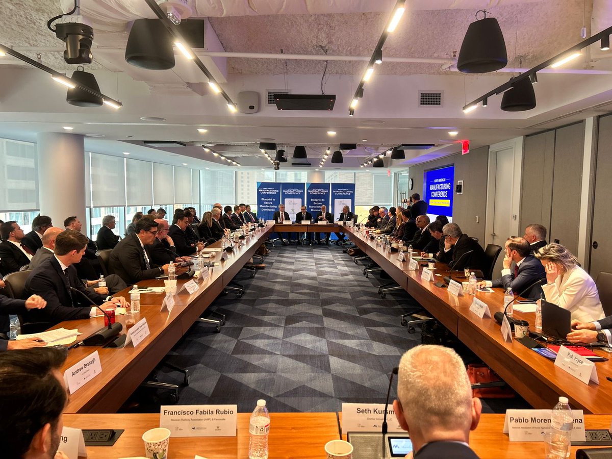 Economía México tweet media