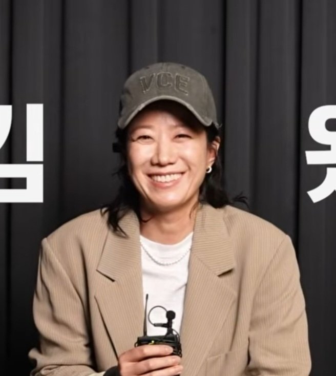 wjsgfldfld's tweet photo. 대본리딩때 분위기 왜케 익숙하지 했더니
차이무시절이었음 그대로잔냐 https://t.co/Z0B9YJL9ix