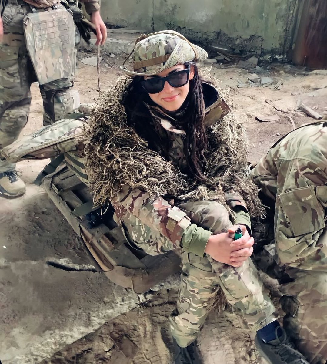 olya egorova tweet media