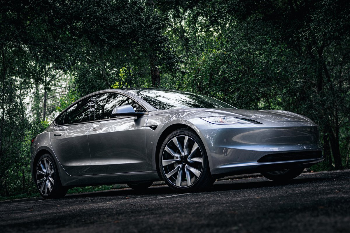 RichM_JC's tweet photo. @Tesla You most certainly have, I doubt I’ll ever drive anything else. https://t.co/I2FqDyxgXL