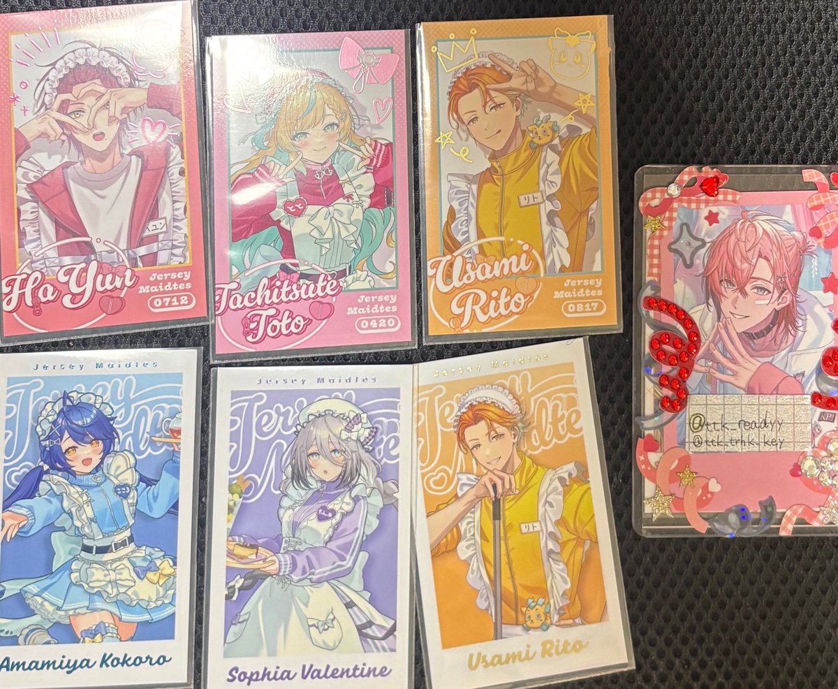 とつか tweet media