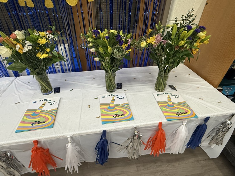 MrHarrisEE's tweet photo. Yesterday we celebrated the retirement of Mrs. Machtemes, Mrs. Kiska and Mrs. Argast! Happy retirement! Thank you for making a difference at Eichelberger Elementary School! https://t.co/E5gk4WC7Va