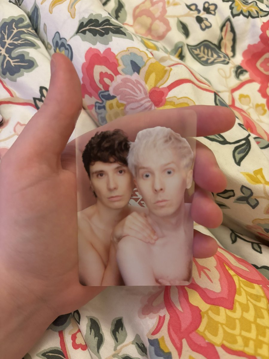 Eyesicklestudi1's tweet photo. I was not expecting nudes in my Dan and Phil photocard pack but hey https://t.co/2xXJMwiBQf