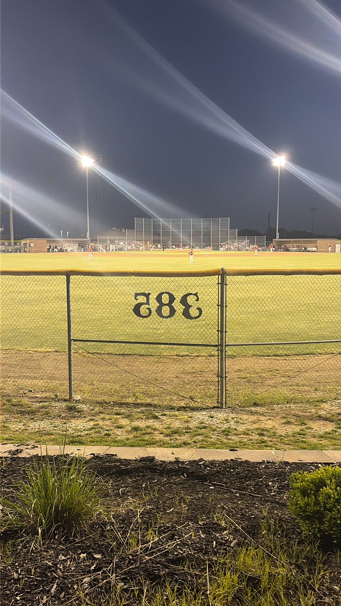 JjWalker1109's tweet photo. Live from the Hagen Family suites!

Pretty good game! Can’t wait to see the freshman sexy mamas!
@DMONEYHAWKTUAH @theboobinator2 @mrsnugglemuff98 https://t.co/zR2yuuGfFc