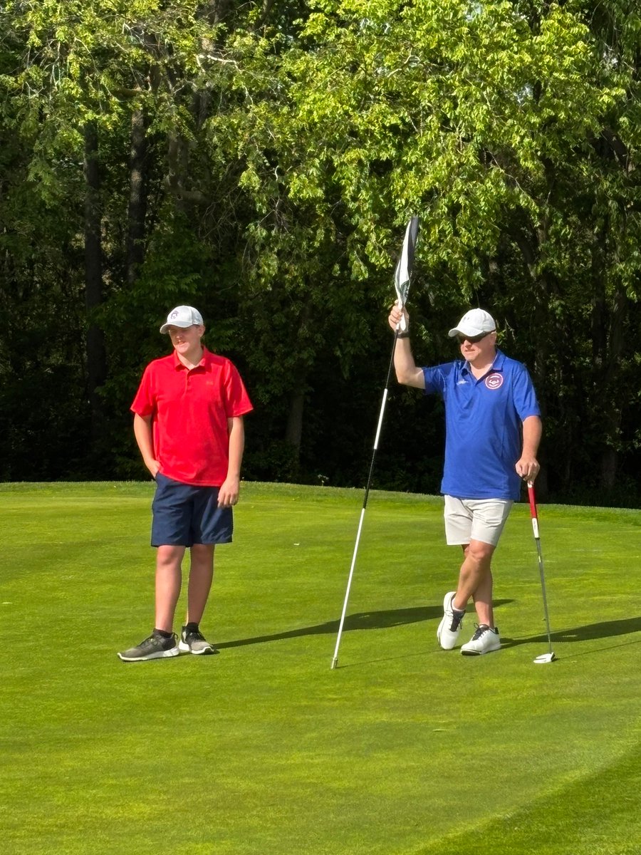 avonhsgolf's tweet photo. 2nd Annual Red, White, and Blue Invite was a huge success. Every player invited a guest, coaches played, and even some VIP's. 10 Foursomes at Deer Creek tonight.
5 ⭐️ treatment from Derek Carlson and the team.
Thank you Mr. Kasmer and @FoldsofHonorIN 
🔴⚪️🔵 https://t.co/dFb6xLBZZW
