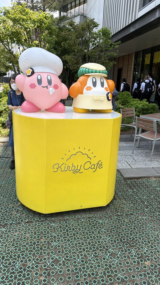 hal_alterna's tweet photo. 空き時間できたのでソラマチでサボり中♪
カービィかわいい_  ⊂(   っ’o’)つ_ https://t.co/OY5gUqcK44
