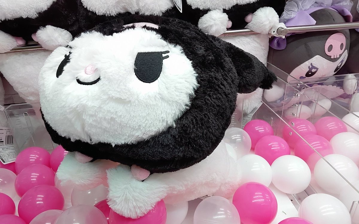 プライズ】本日新入荷！ 『クロミ ねそべり超BIGぬいぐるみ』全1種