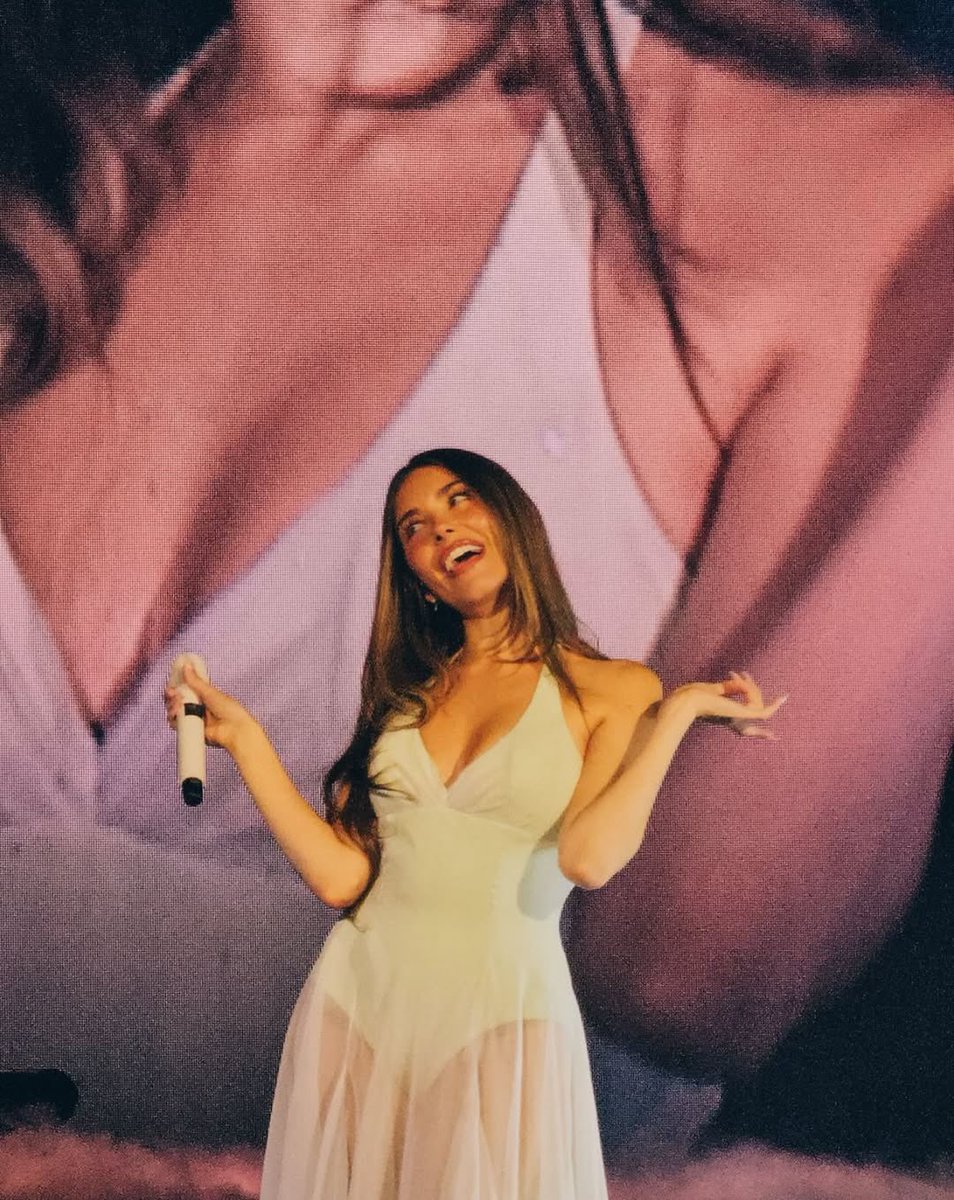 maria^᪲ THE LOCKET TOUR tweet media