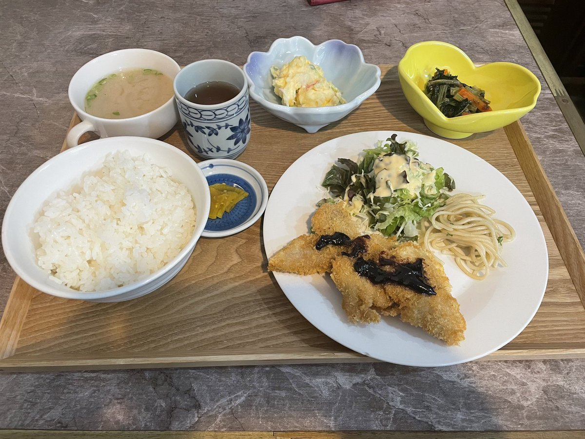 高知1予約を取りやすい店　お食事処うえた tweet media