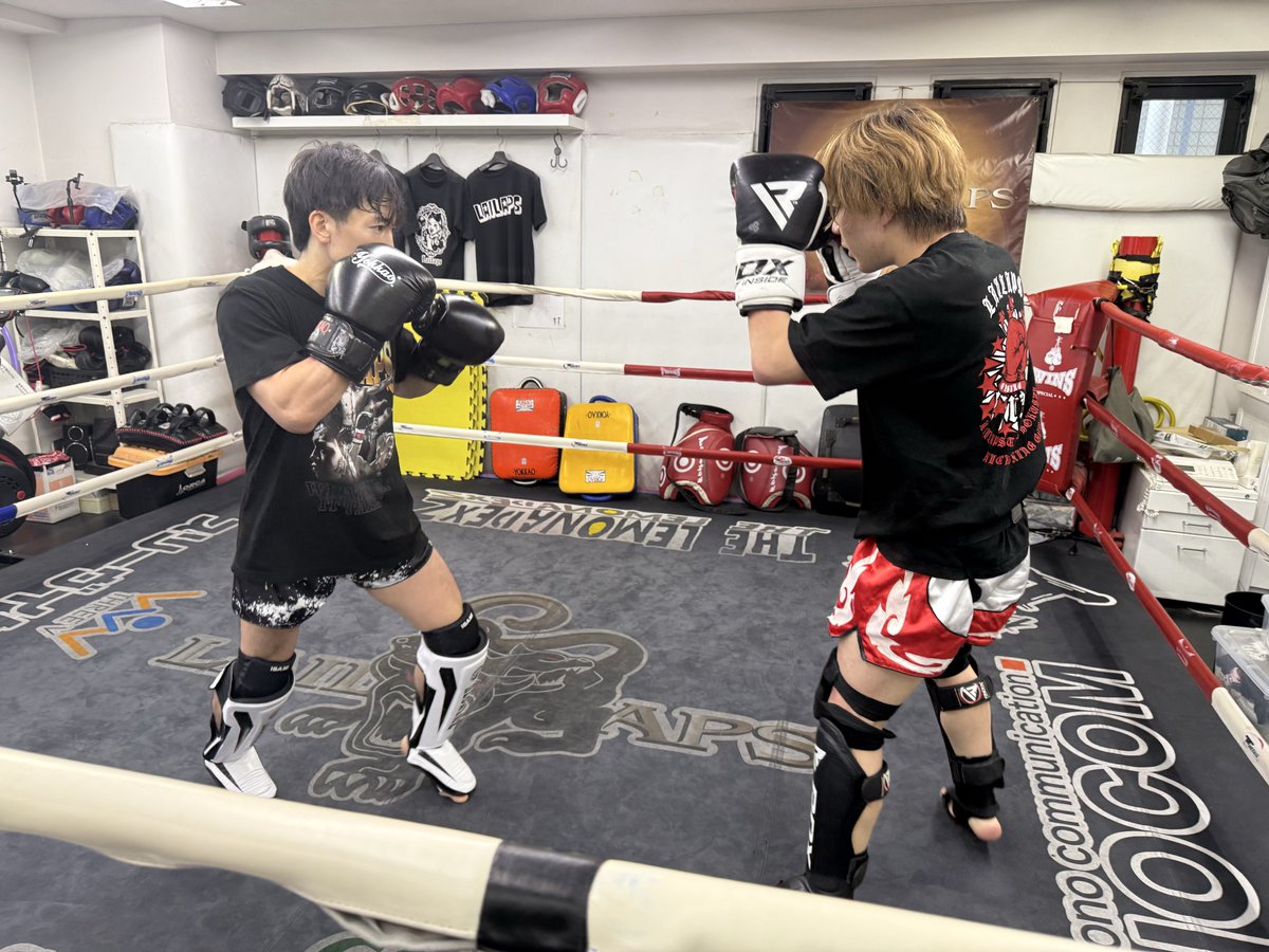 tsuzakiman's tweet photo. 2人とも毛量が凄い。

#lailaps東京北星ジム
#井ノ本煌貴
#GASBAG https://t.co/6ilH8IcqsV