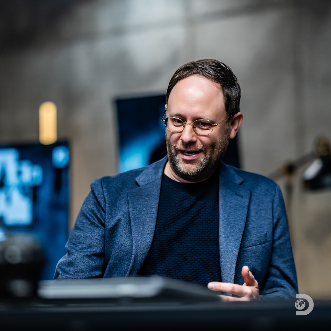 Discovery tweet media