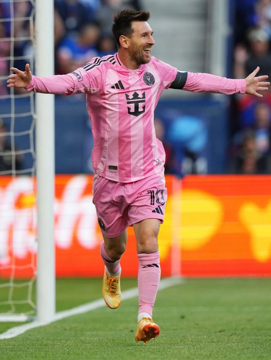 KING MESSI 10 tweet media