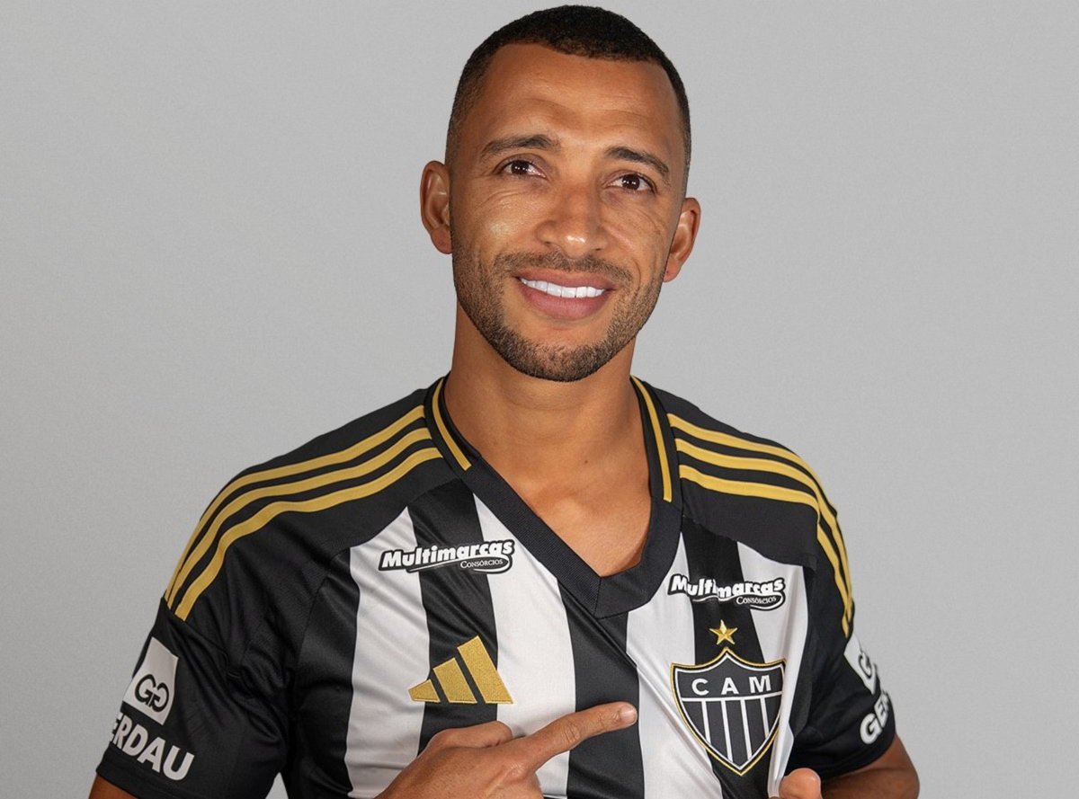 mariodecastr's tweet photo. Vitor Hugo é o maior sintoma dessa SAF ridícula do Rubens Menin

Todo mundo que assistia aos jogos e com 2 neurônios sabia que era péssima ideia contratar

Ele perdeu um pênalti ridículo que nos tirou o título da Sul-Americana, e foi premiado com um contrato de 2 anos... https://t.co/zWyz4QdNGW