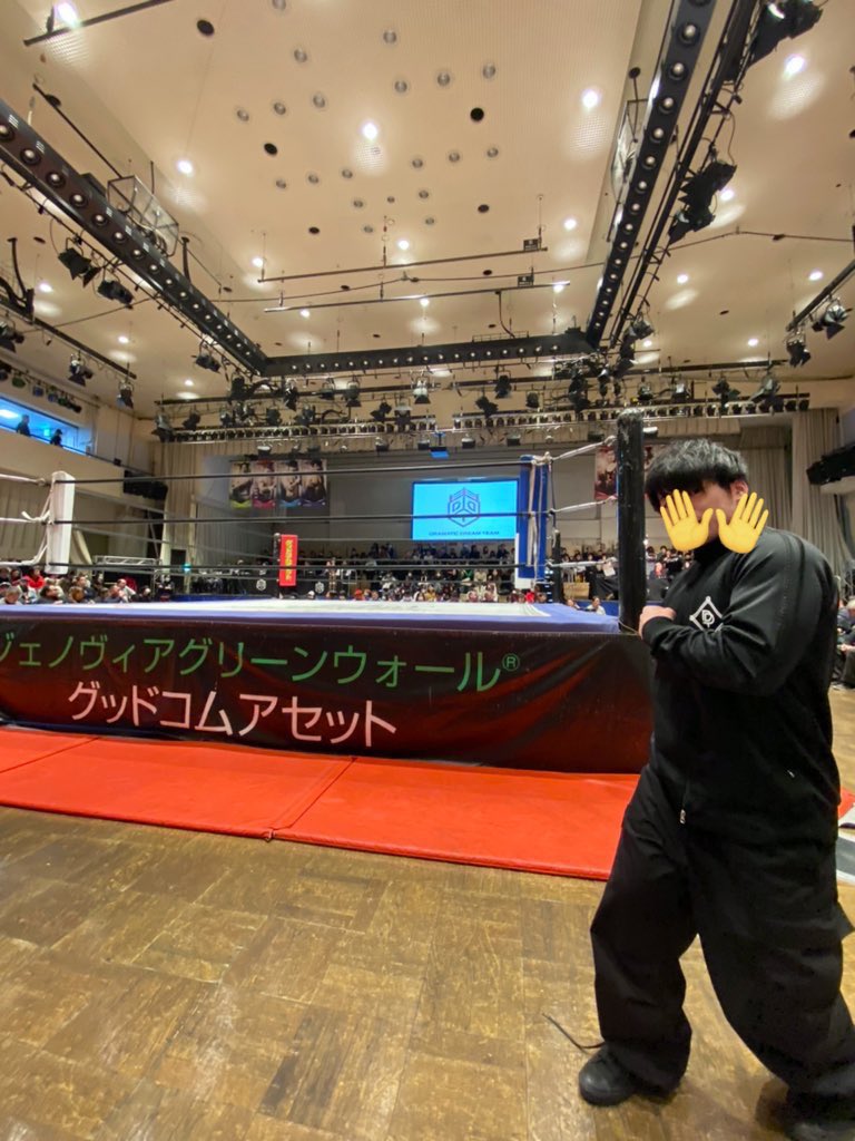 37_emma3k's tweet photo. 2年ぶりにタグ投稿します！
関西住みのプロレスファンです！
推してる団体はDDTでMAO選手推してます🔥🐤
他にも幅広く他団体見てます！
休みが合わなくて現地は減ったけどたまに遠征します！
ボディビルもしてます！
宜しくお願いします🙇
#プロレス好きと繋がりたい
#ddtpro #njpw #DRAGONGATE #SENJO https://t.co/AdcDGDk6jB