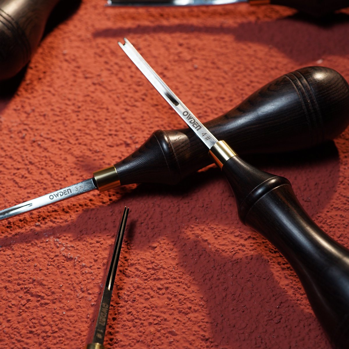 OWDENCRAFT's tweet photo. Give your leather edges a premium finish with OWDEN bevelers! Stainless steel, HRC 58-62 hardness, perfect for 0.5-6.0mm leather. Shop now! 

#OWDEN #leathercrafttool #DIYtool #handtool #leatherworks #leathercrafts  #leatherart #leathertool #leathertoolforsale https://t.co/7gOEoP2GTn