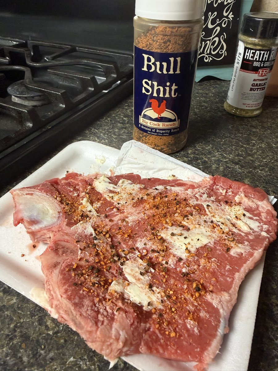heathhamrick's tweet photo. @TurkeyFryerDude I listened.  It arrived….. Imma bout to try it. Appreciate the recommendation bro. https://t.co/XK4O9TYkTD