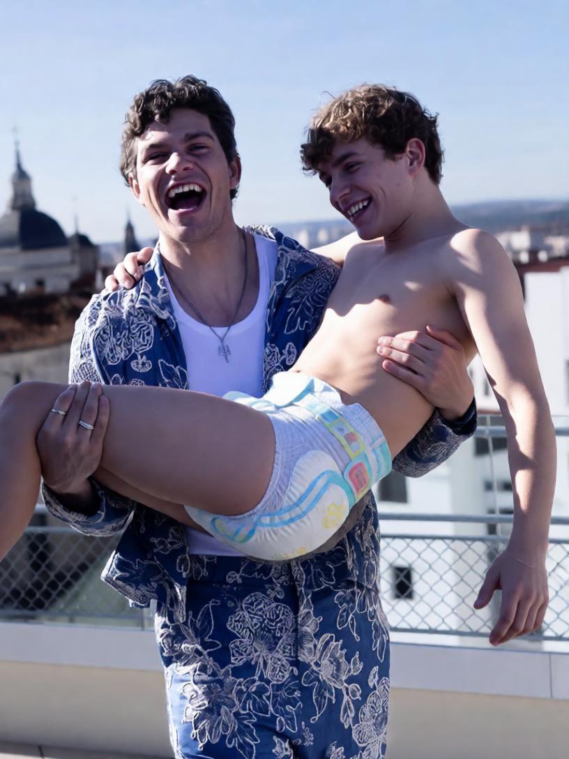 ScobellsBells's tweet photo. walker always loved getting babied after getting filled with babies https://t.co/F4Xd9cnOXW