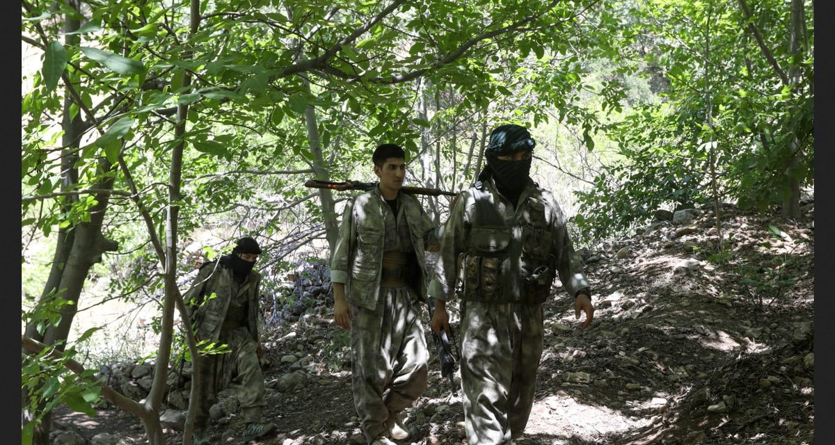 ritchiepage2001's tweet photo. [16 JUN 2015] Kurdish militia oust jihadists from strategic town [UPDATES]

https://t.co/65mhUD812T

Syrian Kurds gain control of frontier as Ankara speaks of ethnic cleansing...

#Project2025 #TechBros #Oligarchs #MegaBanks vs #Humanity #FeelTheBern 

#JinJiyanAzadi #BijiRojava https://t.co/Djy42299qo