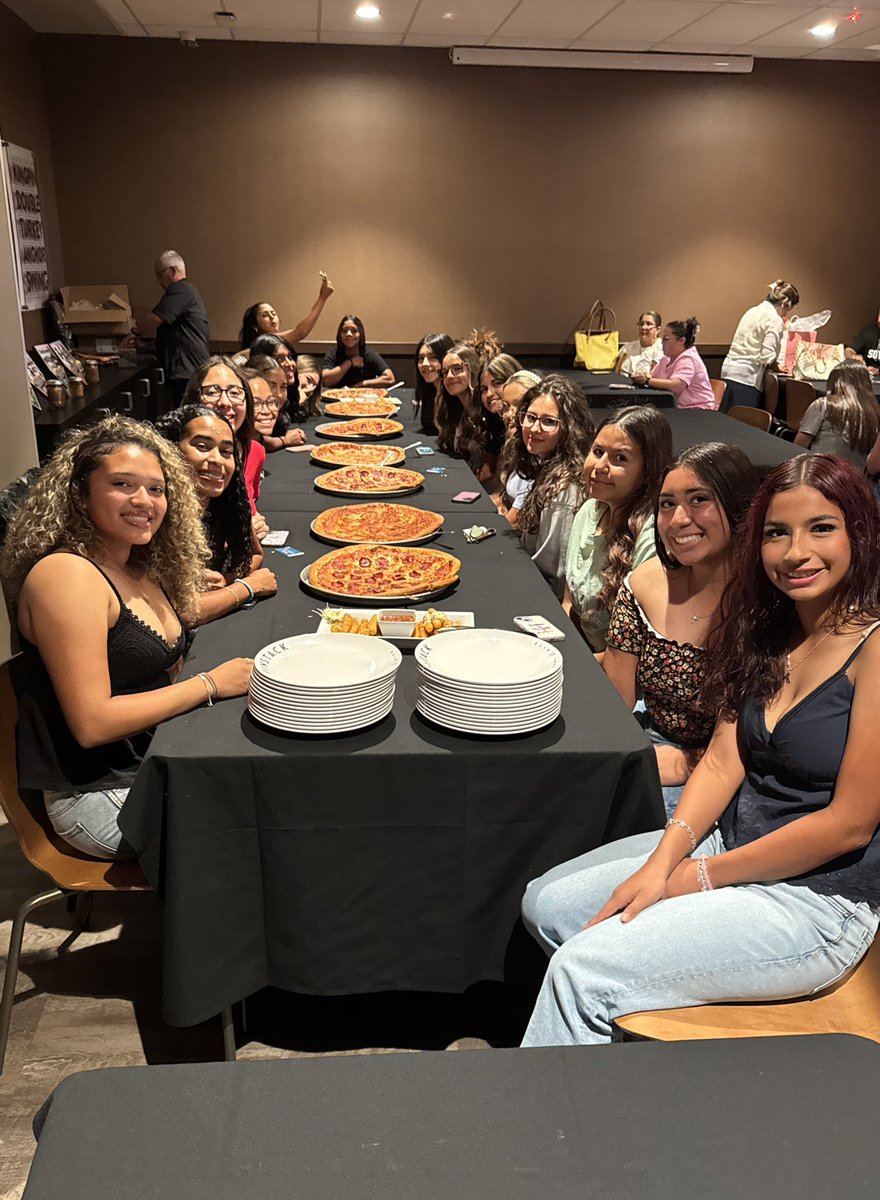 Sotomayor Wildcat Softball tweet media