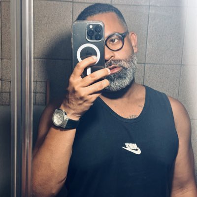 Natssan1's tweet photo. #NovaFotoDePerfil https://t.co/OfgZTVI2NB