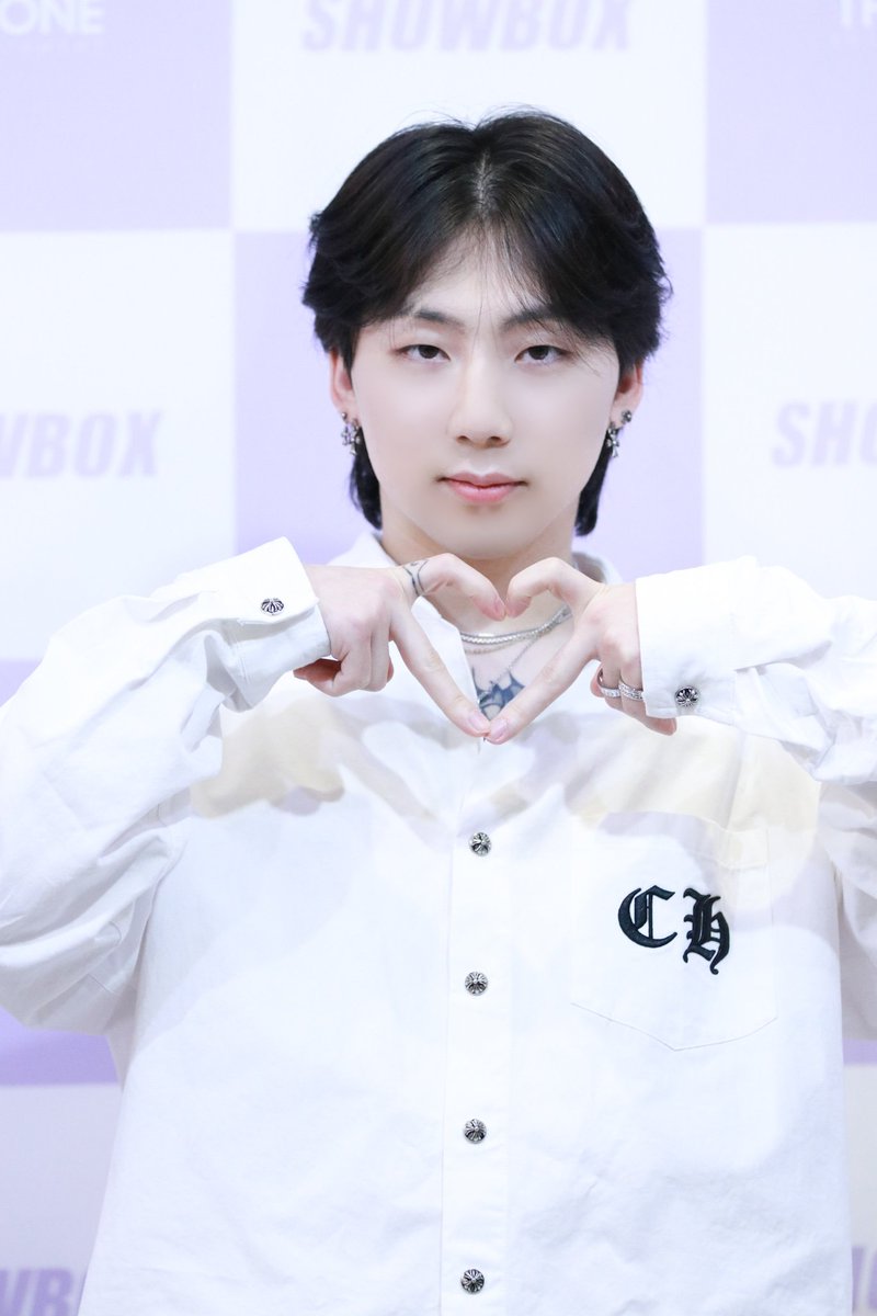 Rookyle_com's tweet photo. 2026.03.19

루키

#AMBITION #엠비션
#루키 #Rookie #정현석

@ambition_1004
@AMBITION_KOREA
@imjust_hh https://t.co/u3koDMwSjC