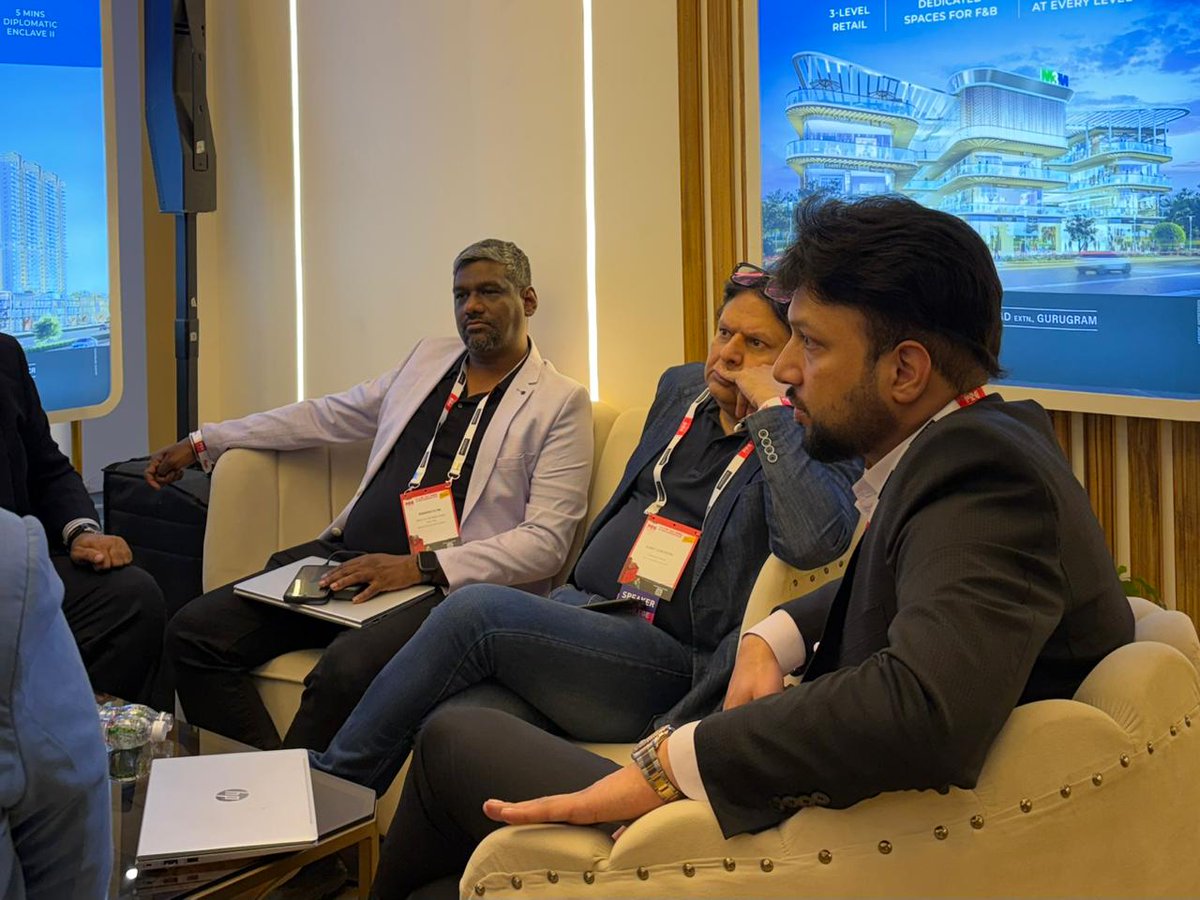 M3MIndiaPvtLtd's tweet photo. India's retail future was centre stage at #PRC2026 and M3M India was right there leading it as Title Sponsor of the Phygital Retail Convention, Mumbai.
Where commerce meets vision, M3M leads. 
#M3MIndia #RetailInnovation https://t.co/0V1wBsU0G1