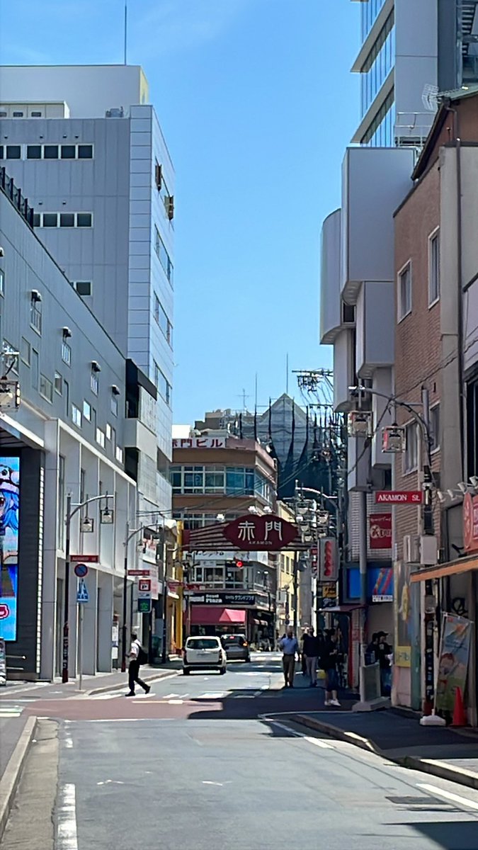 PCcomfullOSU's tweet photo. 今日も暑くなりそうですね〜
もう夏ですわ

名古屋大須の赤門通り！
中古パソコン専門店のPCコンフル名古屋大須店です！

昨日もモニターやデスクトップが沢山入荷！
店内の��子は毎日変わりますからね！

毎日来てくださいな https://t.co/KzE2EjTaHY