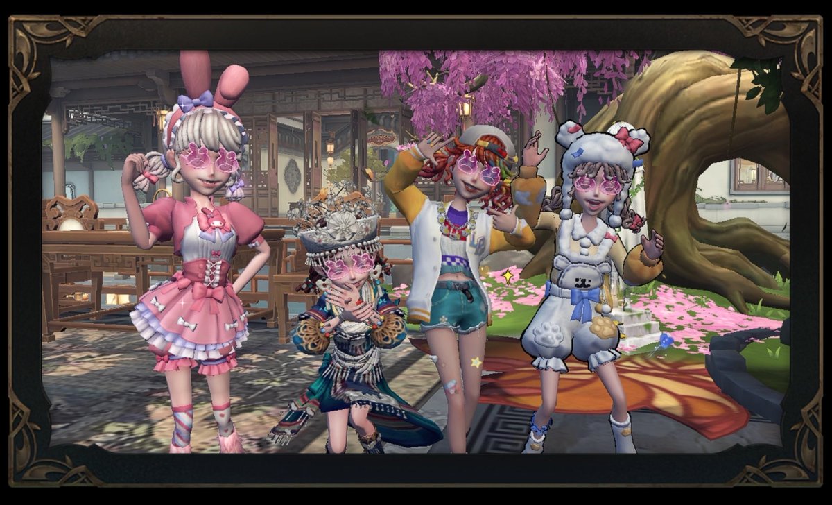 condensedcat_'s tweet photo. I'm playing Identity V. Fancy a game? https://t.co/JACkjwAK7i