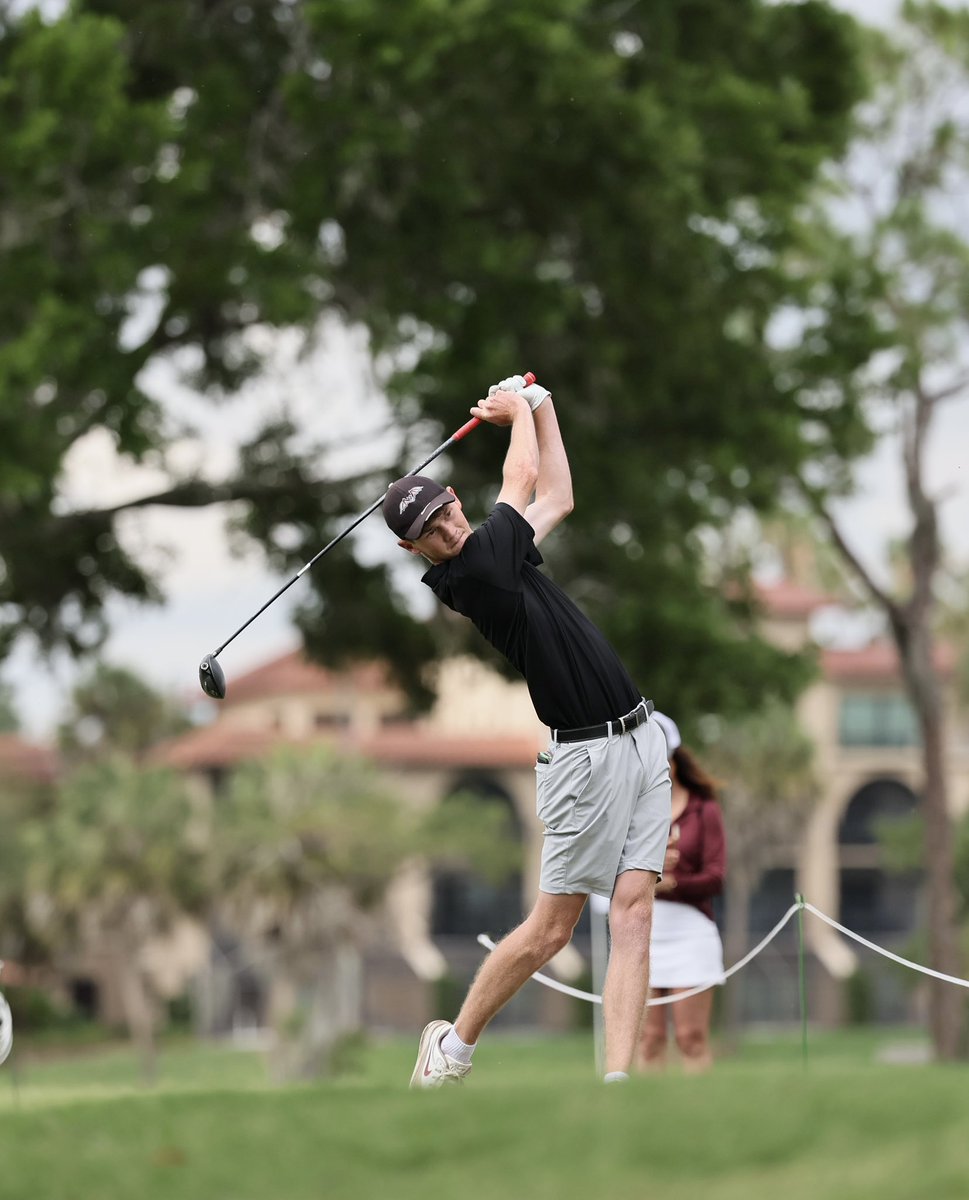 TransySports's tweet photo. NCAA: Round Two will conclude on Thursday morning at 7:30 for a final pairing with an opportunity to advance into Round Three and remain above the projected cut line for Transylvania standing in the balance. #FlyPios @TransyGolf https://t.co/VQ1ZYcYvyX