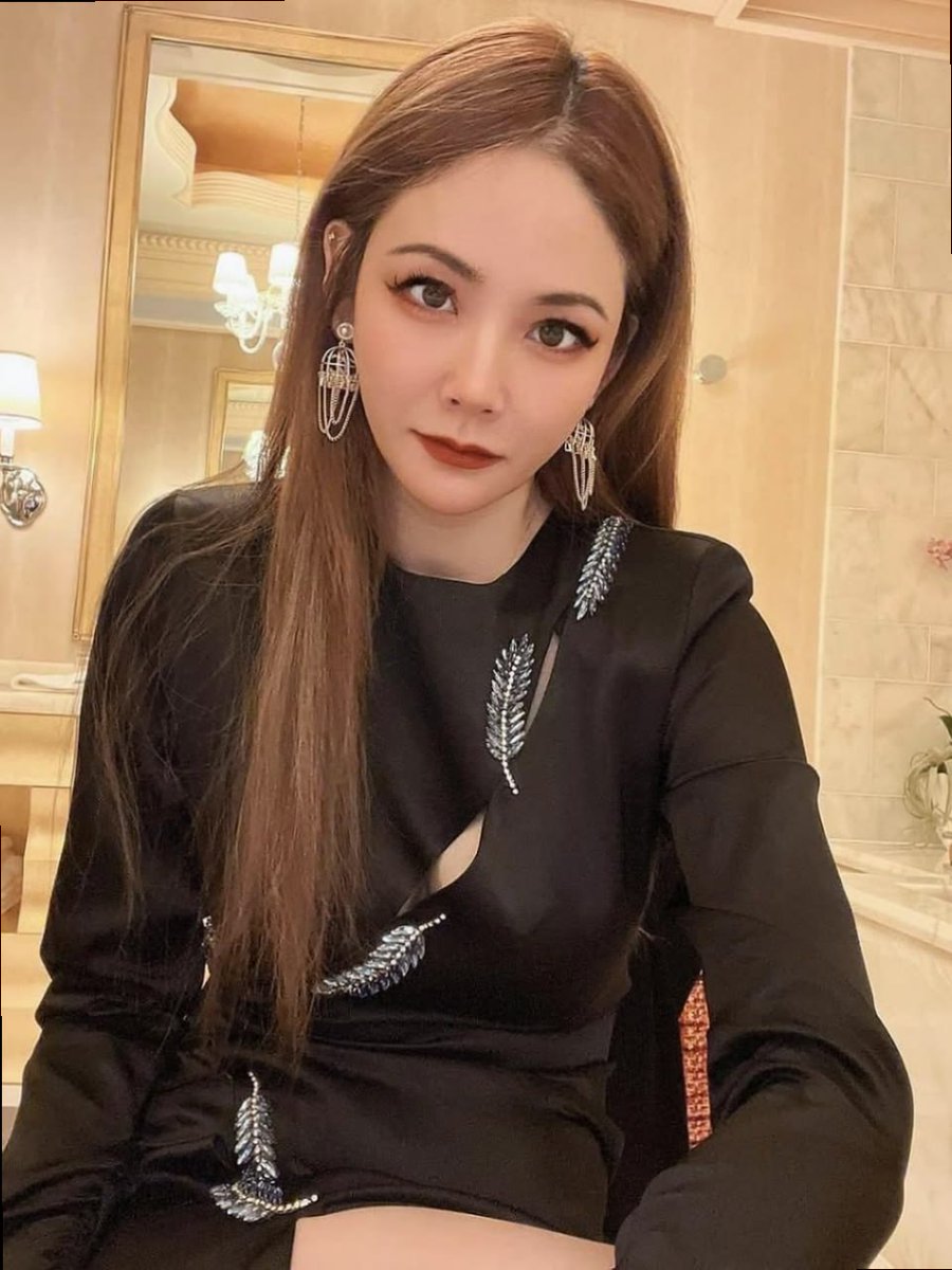 Lisa Lee tweet media