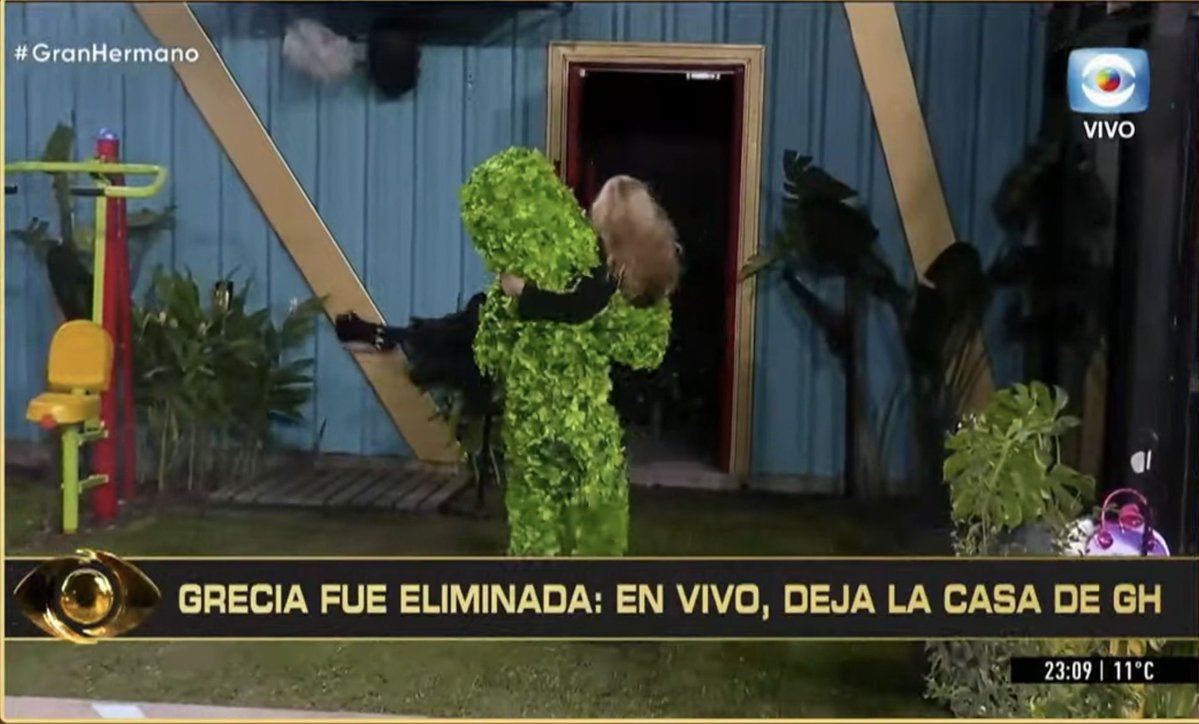 JohnnyTecuento tweet media