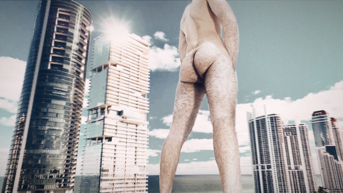 Giant In Briefs (4.9k) tweet media