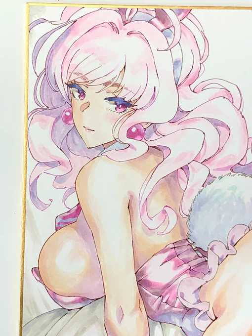 中サイズの色紙を出品しました! うちの子の名無しのピンクバニーちゃんです。 あまり余裕がないため今回も即決価格を設定していますがよろしくお願いします。