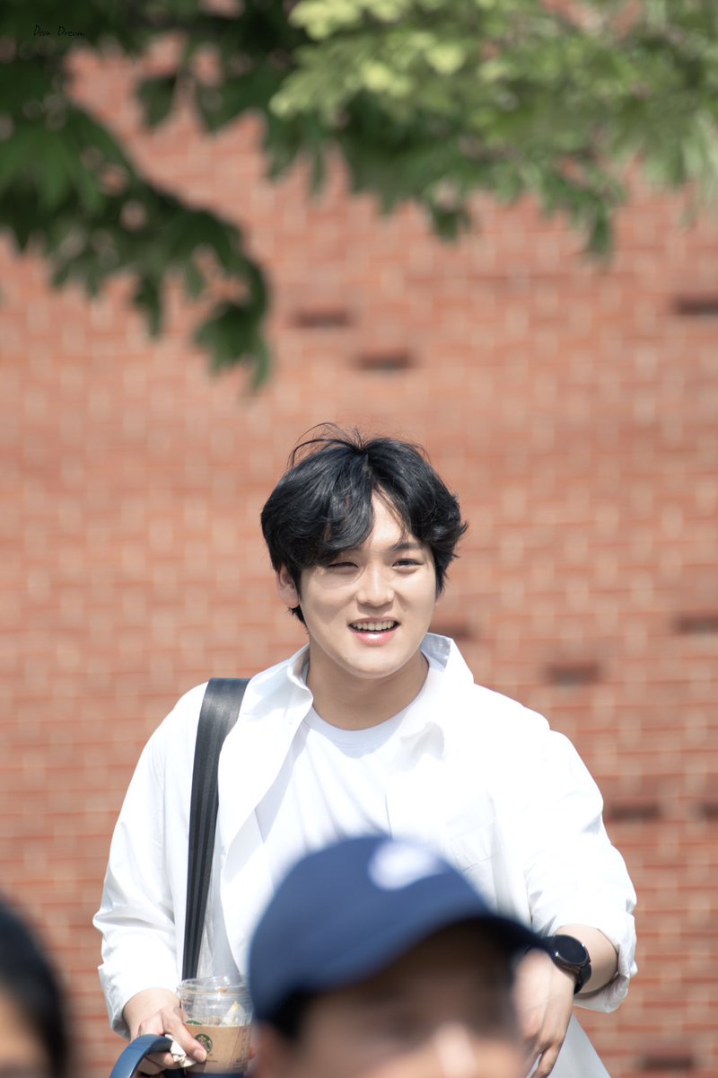 mukkoza's tweet photo. 폰바꿔서 모아놨던 내곰도리 사진 다사라짐
그런김에 섭덕구들 최애사진 좀 주고 가실 수 잇나요 https://t.co/FNmbHRR2kJ
