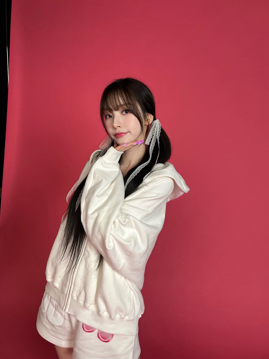 KARINA_bubble_'s tweet photo. #KARINA #카리나
230109📸 https://t.co/2C2novcM5L
