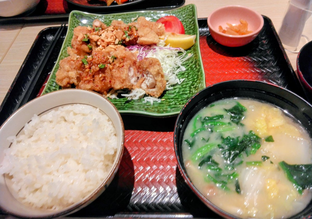 yu-ri tweet media