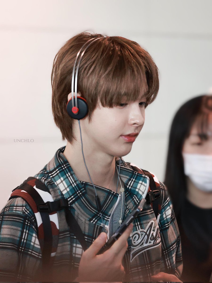 ohjarchives's tweet photo. 【260514】ICN 🛫
Hyunjun at ICN Airport, heading to Macau for the upcoming fanmeeting. 
Safe flight, babe!~

© UNCHLO

#HYUNJUN #현준 #OHHYUNJUN #오현준 #SMTR25 https://t.co/t7p9xlxpIV