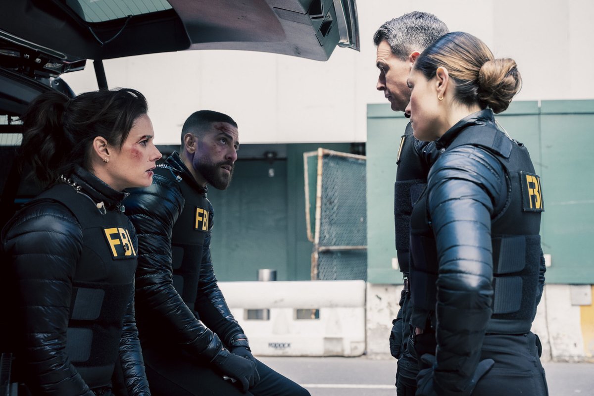 bexsroxburghs's tweet photo. THEY ARE VERY PLEASING TO ME #FBICBS https://t.co/Iv1OtSztg0