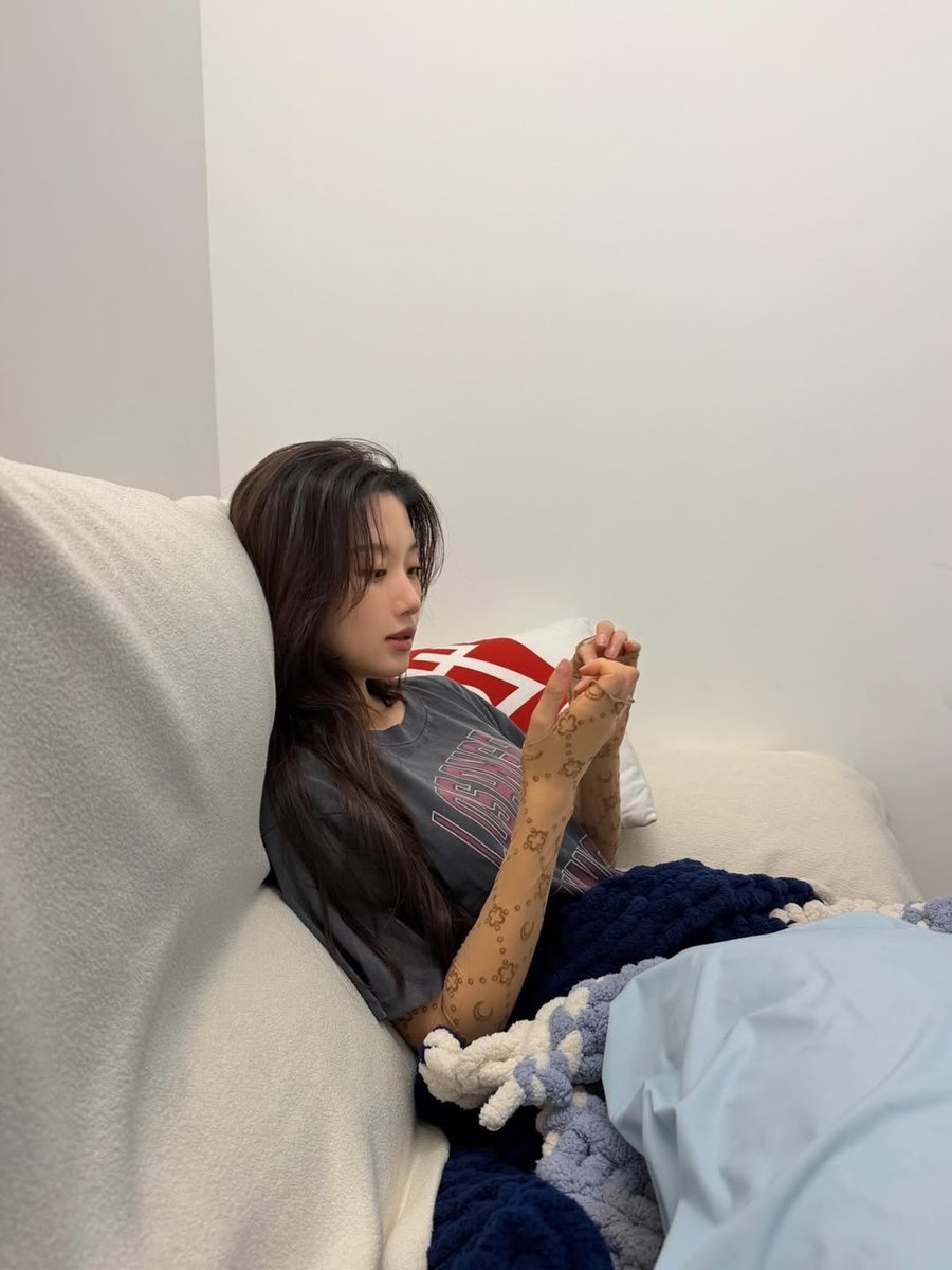 보름달이뜨는시간 tweet media