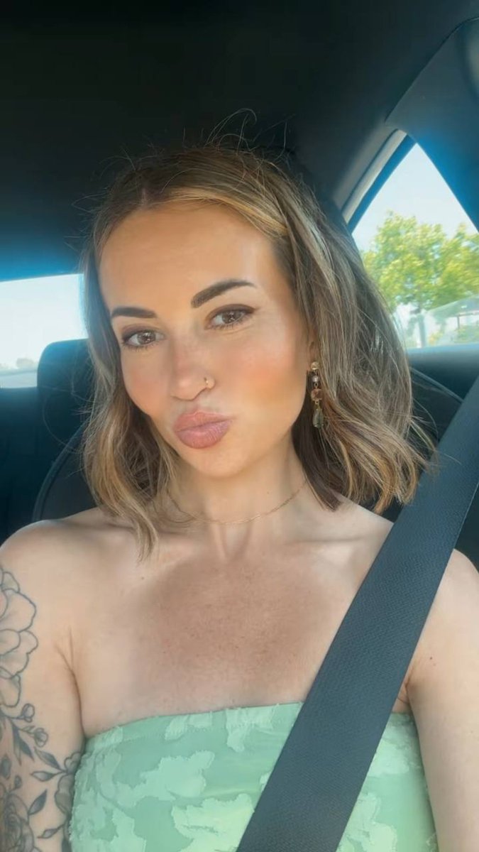 Mia Monroe 💖 tweet media